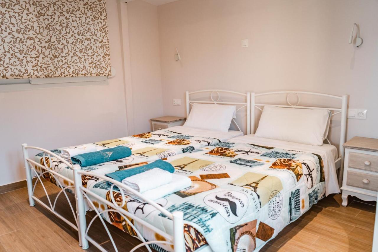 Neptune Sea House - Beachfront Άγιος Σπυρίδωνας Εξωτερικό φωτογραφία